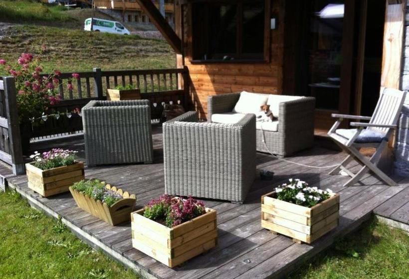 ベッドアンドブレックファースト Chalet Virolet