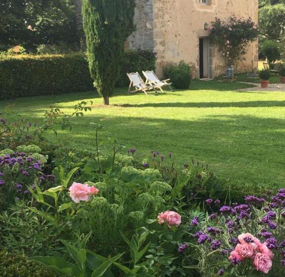 Bed and Breakfast Domaine De La Partoucie