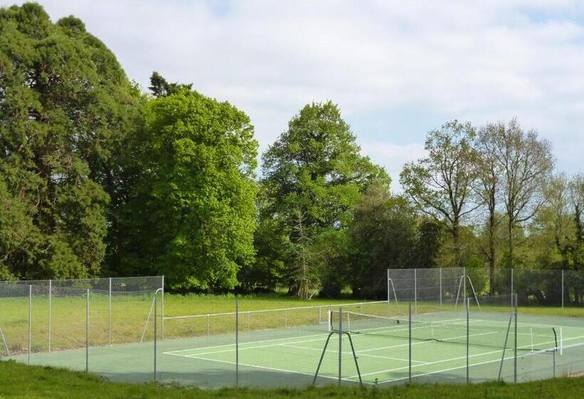 住宿加早餐  Domaine De La Partoucie