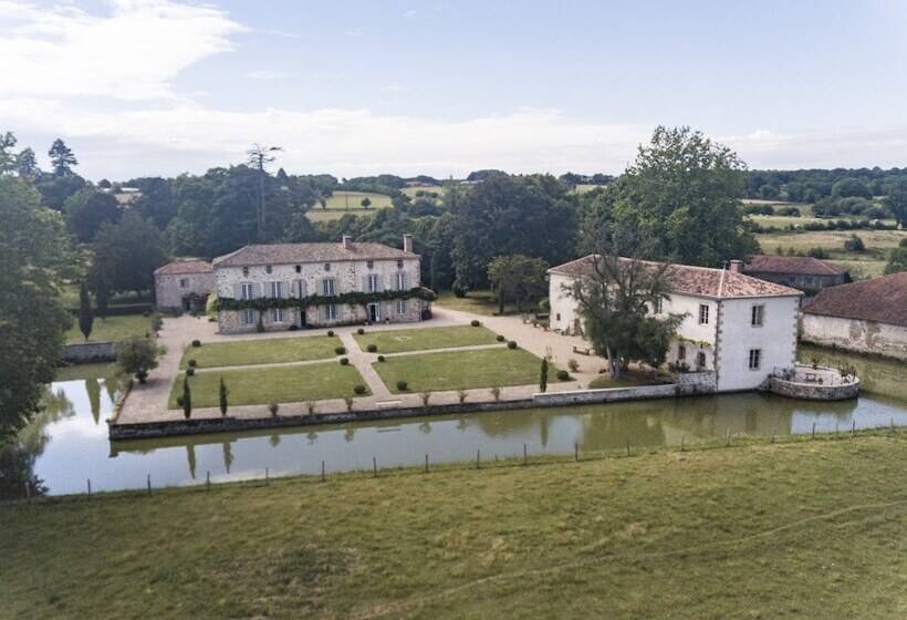 住宿加早餐  Domaine De La Partoucie