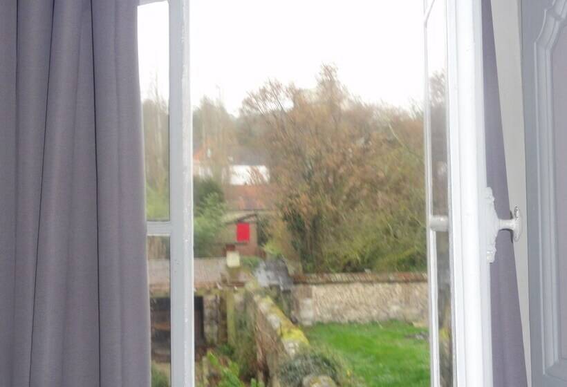 Bed and Breakfast Prieuré Saint Léonard