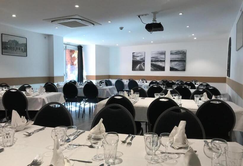 Отель Le Creusot