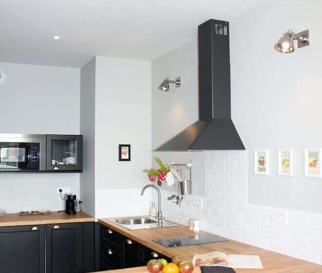 Le Comptoir Du Voyageur