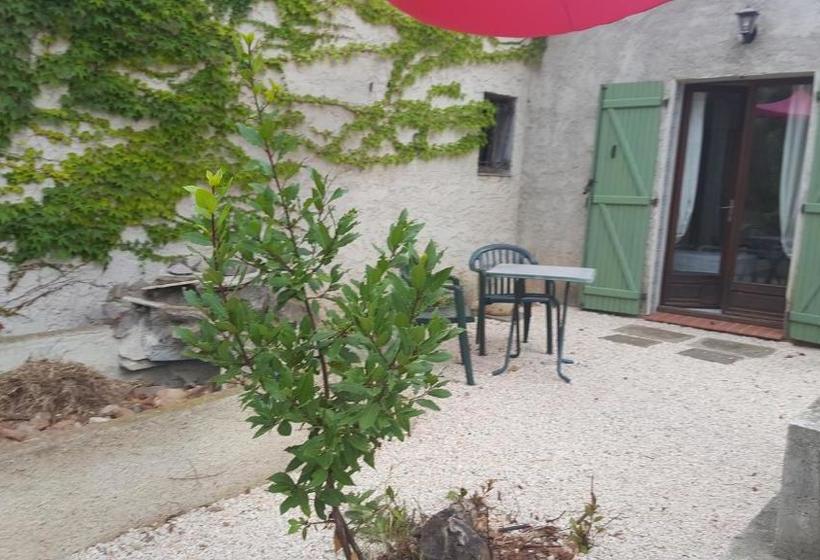 ペンション Aux Oliviers