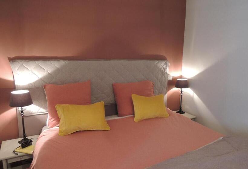 膳宿费 La Quincaillerie