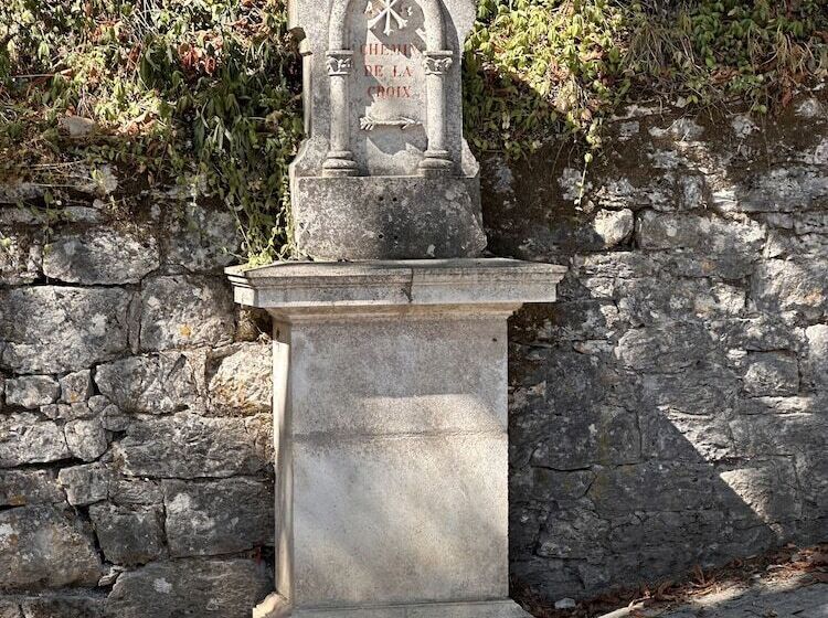 Пансион Les Hauts De Saulies