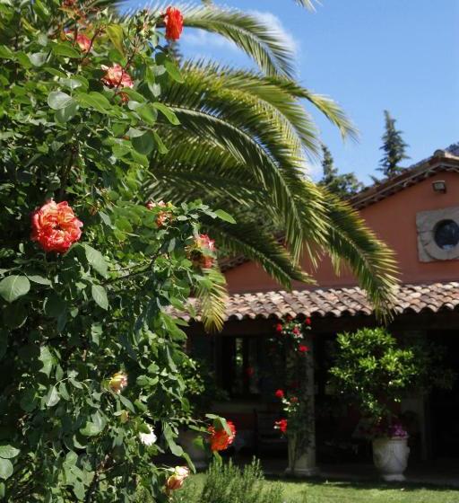 بنسيون Maison Nounette