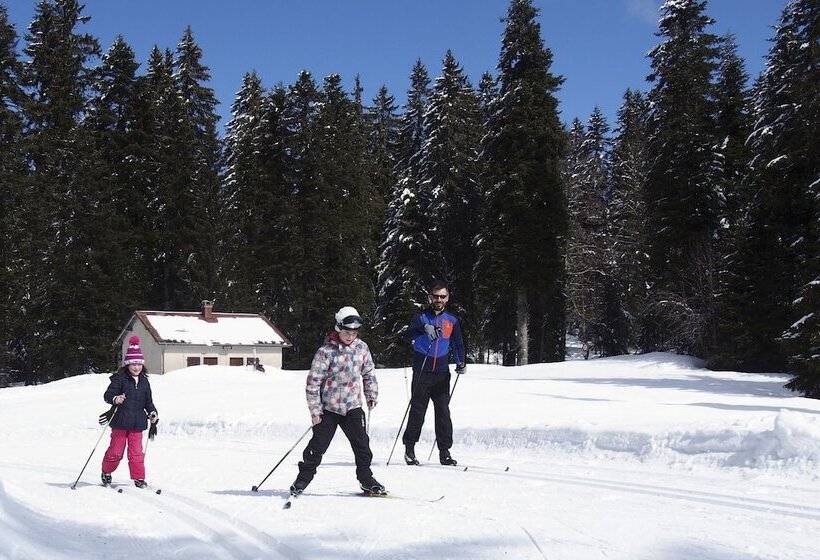 ユースホステル Le Relais Nordique