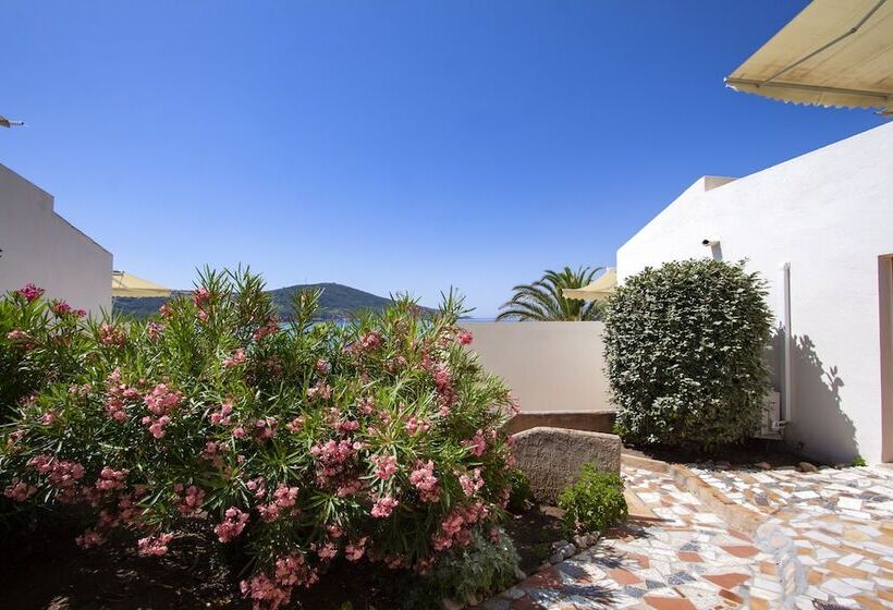 Et Residence Ta Kladia  Omigna