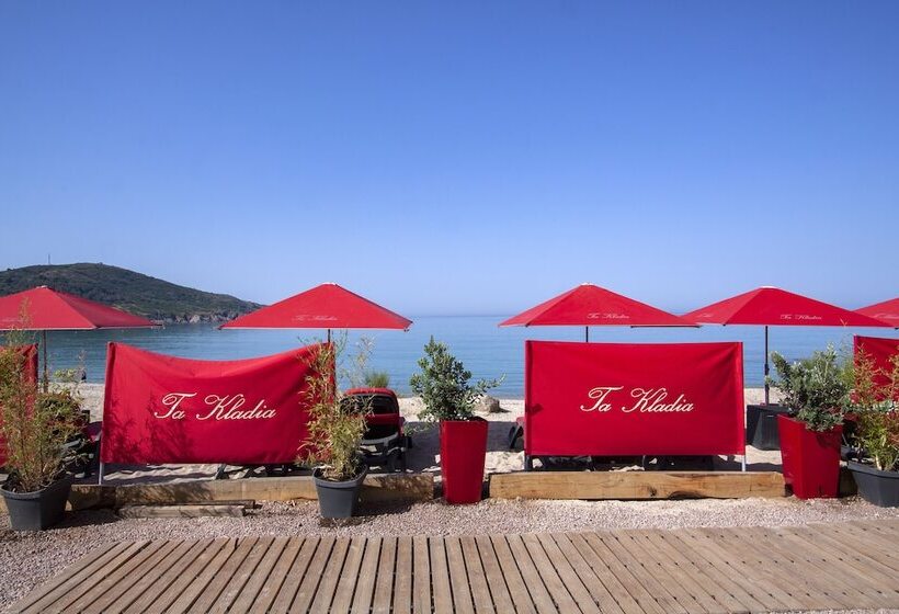 Et Residence Ta Kladia  Omigna