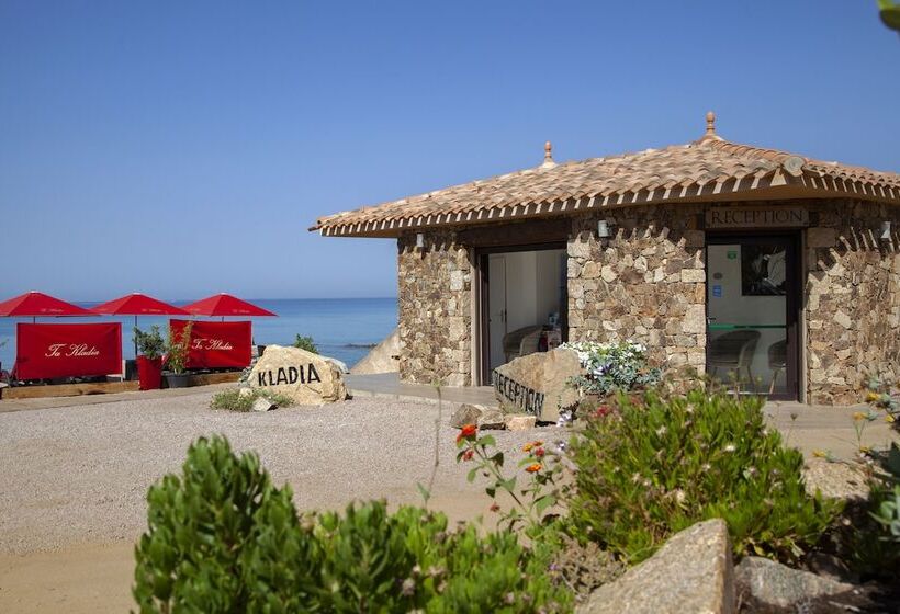 Et Residence Ta Kladia  Omigna