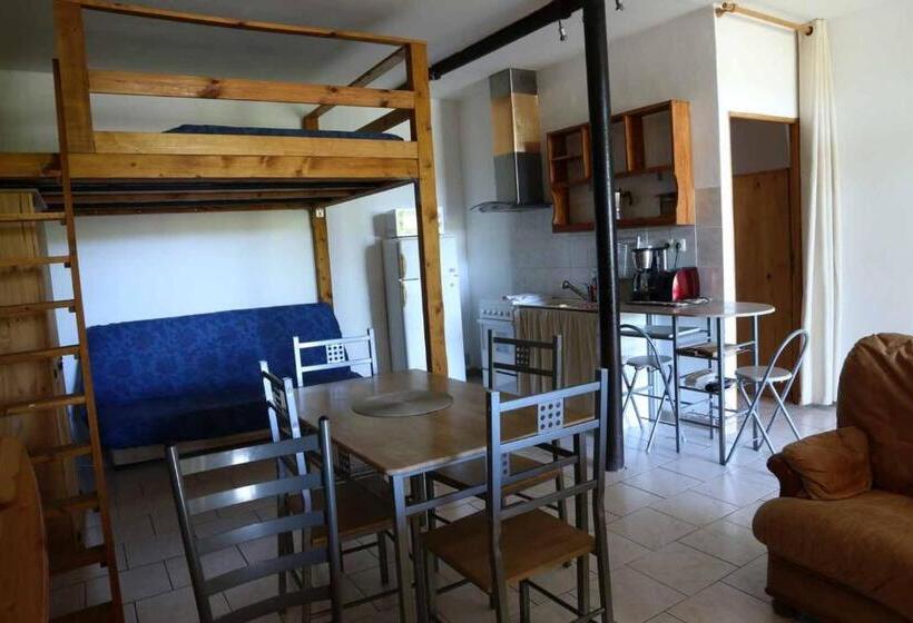 Отель Ferme Equestre Les Coccinelles