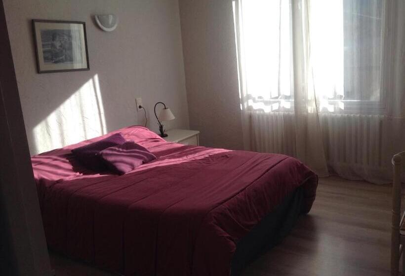 פנסיון Attrap'rêves