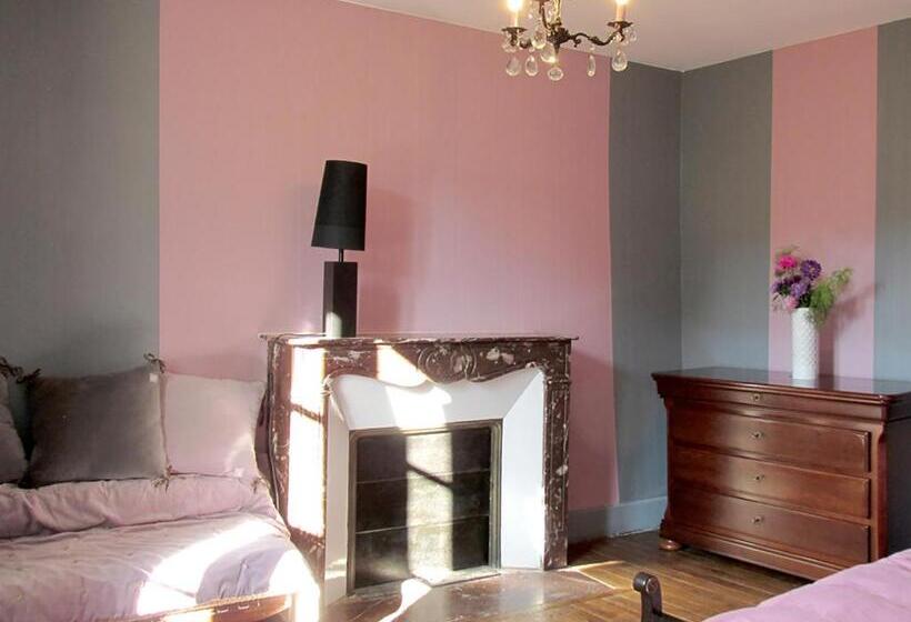 펜션 Domaine De La Jordanne   B&b