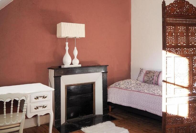 펜션 Domaine De La Jordanne   B&b