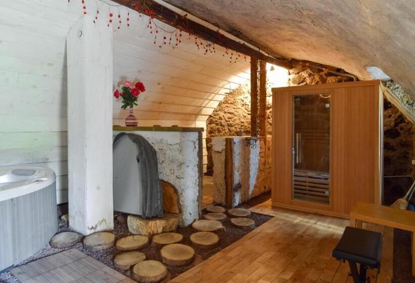 펜션 Domaine De La Jordanne   B&b