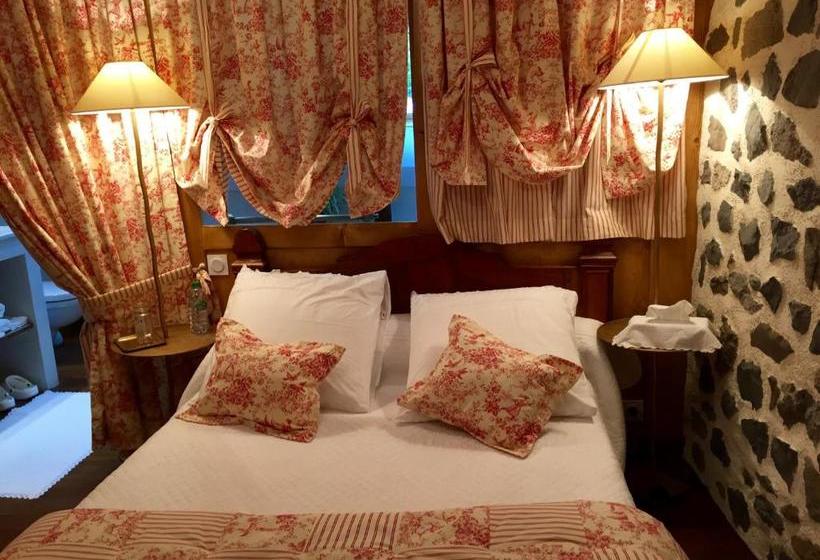 بنسيون L Escale De Camille