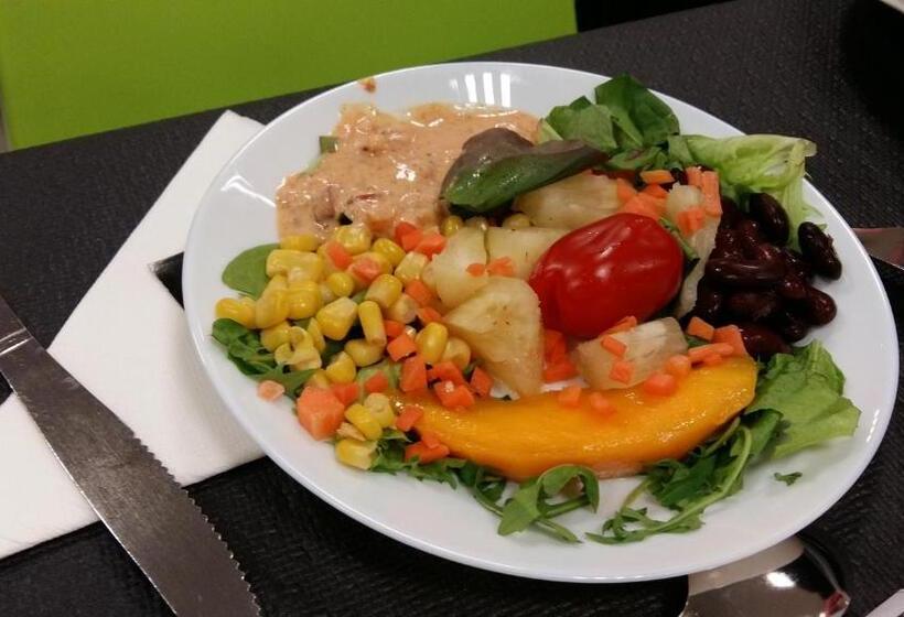 פנסיון Le Clos Des Aramons