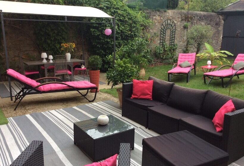 پانسیون Les Lamartine Chambres D Hôtes