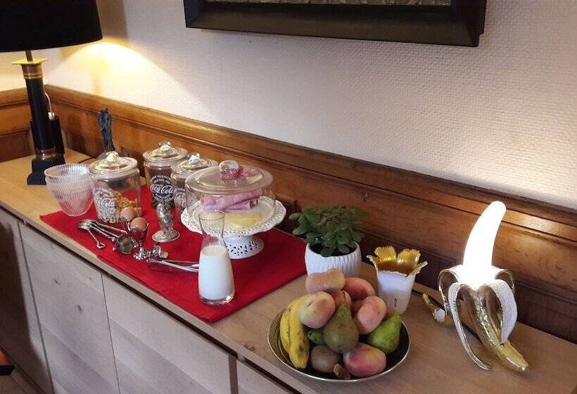 پانسیون Les Lamartine Chambres D Hôtes