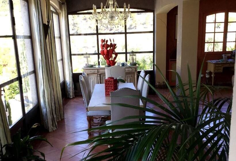 פנסיון Mas De Provence En Riviera