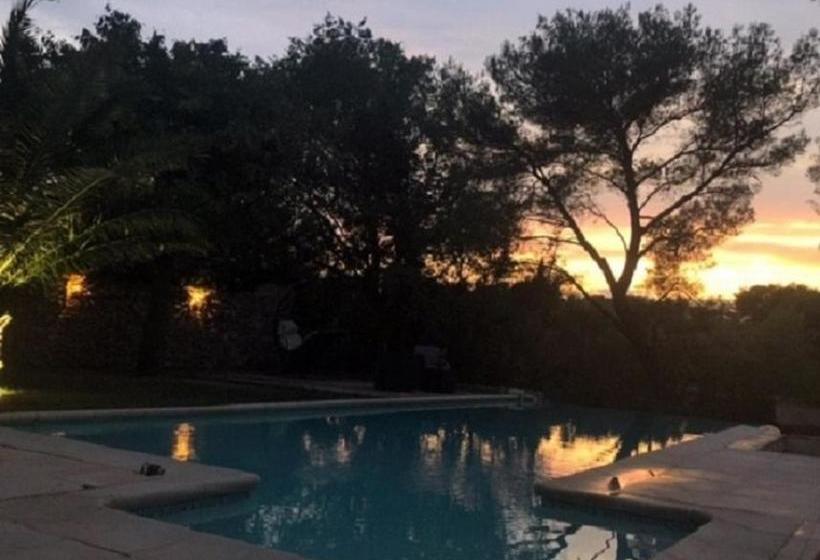 مبيت وإفطار Chambre D'hôtes De Charme Le Bartas