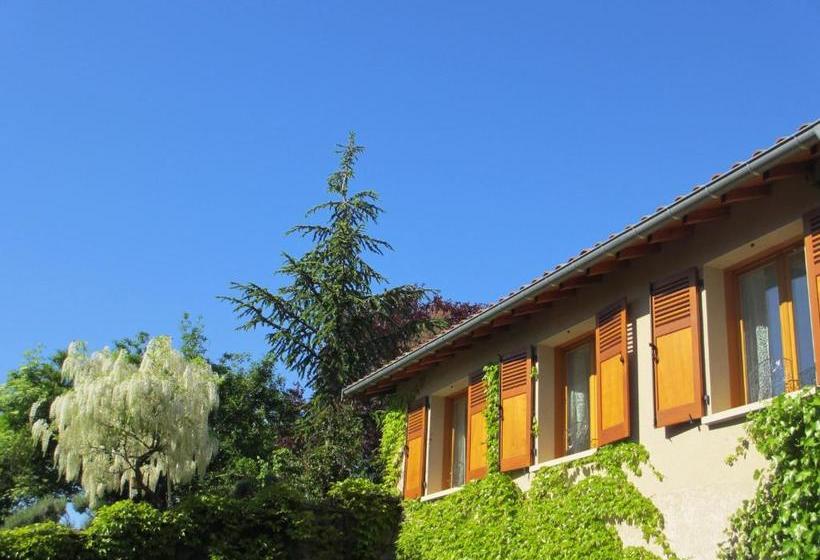 בית מלון כפרי Gîte Le Chêne Du Py