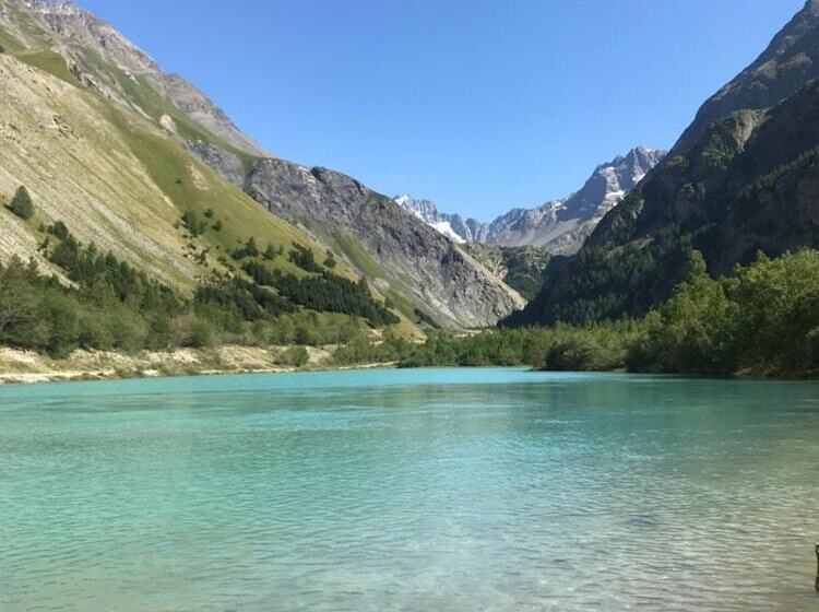 בית מלון כפרי Le Gîte Le Pas De L Ane