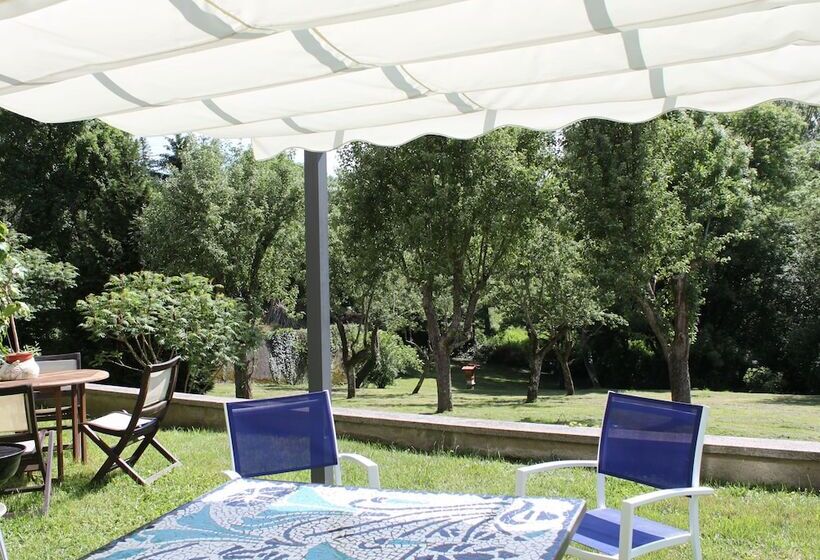 פנסיון A L Aube Des Volcans