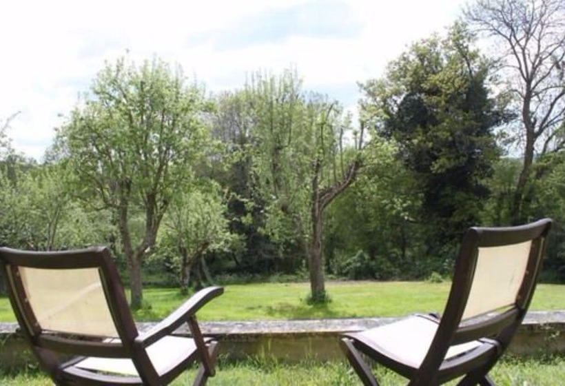 פנסיון A L Aube Des Volcans