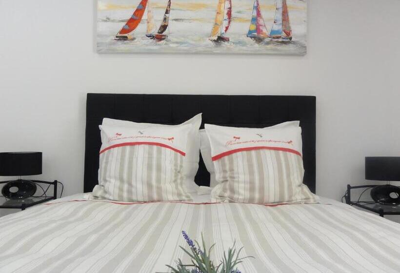 Пансион Au Reveil Des Cigales