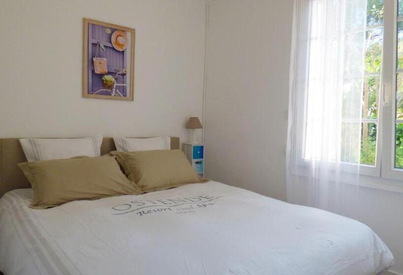 Пансион Au Reveil Des Cigales