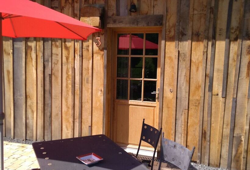 بنسيون Domaine Du Lieu Des Brocs   Country Club