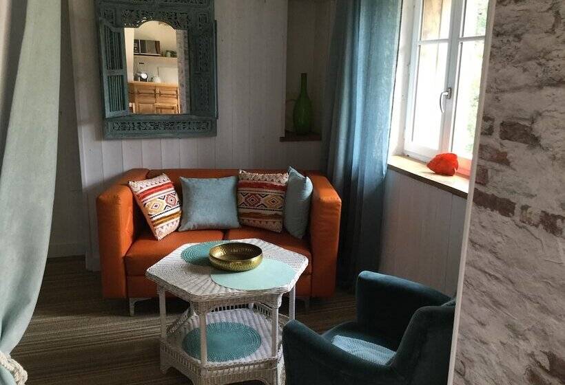 بنسيون Domaine Du Lieu Des Brocs   Country Club