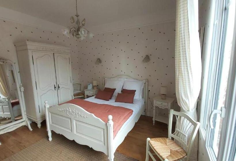 بنسيون La Villa Des Tilleuls