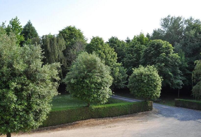 بنسيون La Villa Des Tilleuls