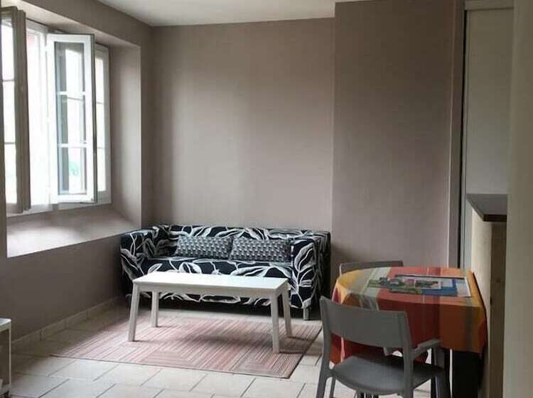 פנסיון La Villa Esponda