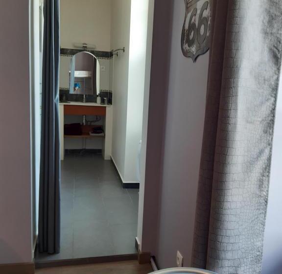 Пансион Le Clos De La Salamandre