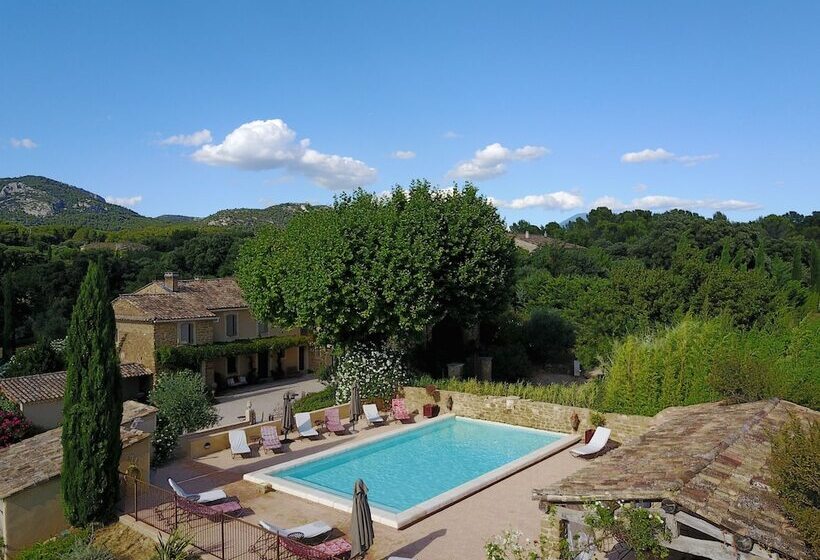 بنسيون Le Clos Saint Saourde