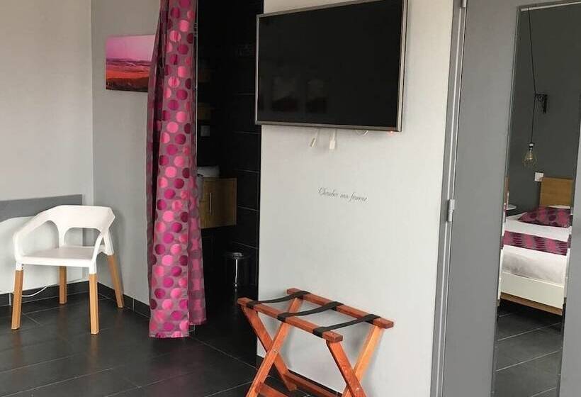 膳宿费 Le Manoir D à Côté