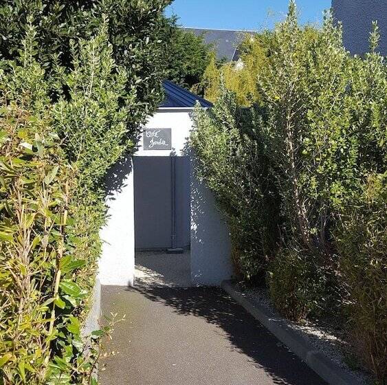 膳宿费 Le Manoir D à Côté