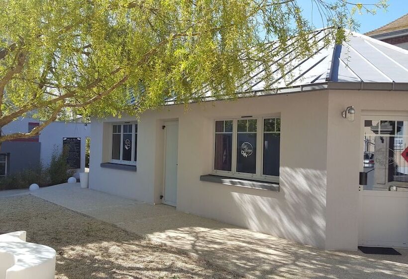 膳宿费 Le Manoir D à Côté