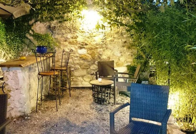 بنسيون Le Relais Des Dentelles