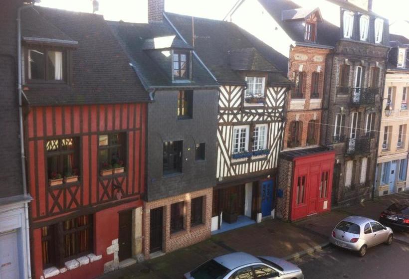 펜션 Les Charmettes