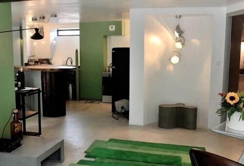 פנסיון Lodges Lao