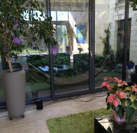 پانسیون Loft Zen