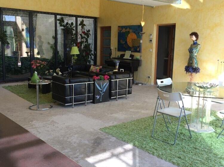 پانسیون Loft Zen