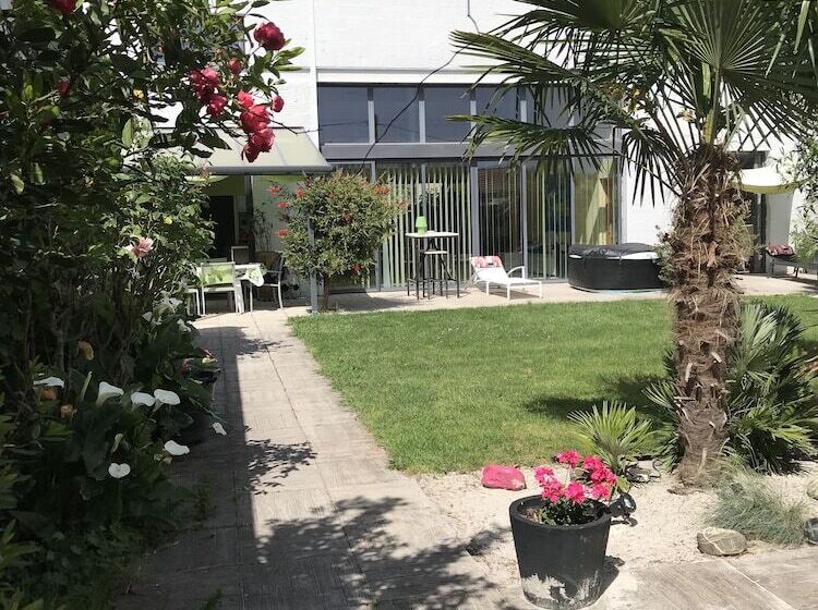 پانسیون Loft Zen