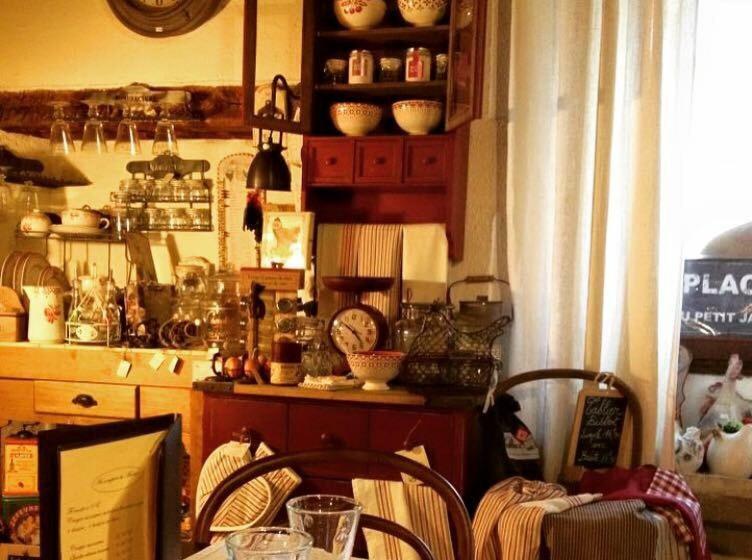 Пансион Maison & Tartine