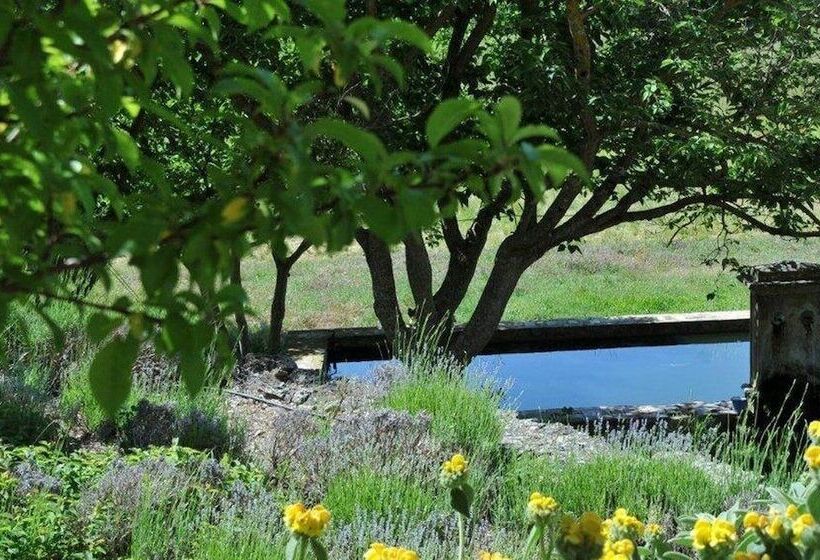 بنسيون Une Campagne En Provence